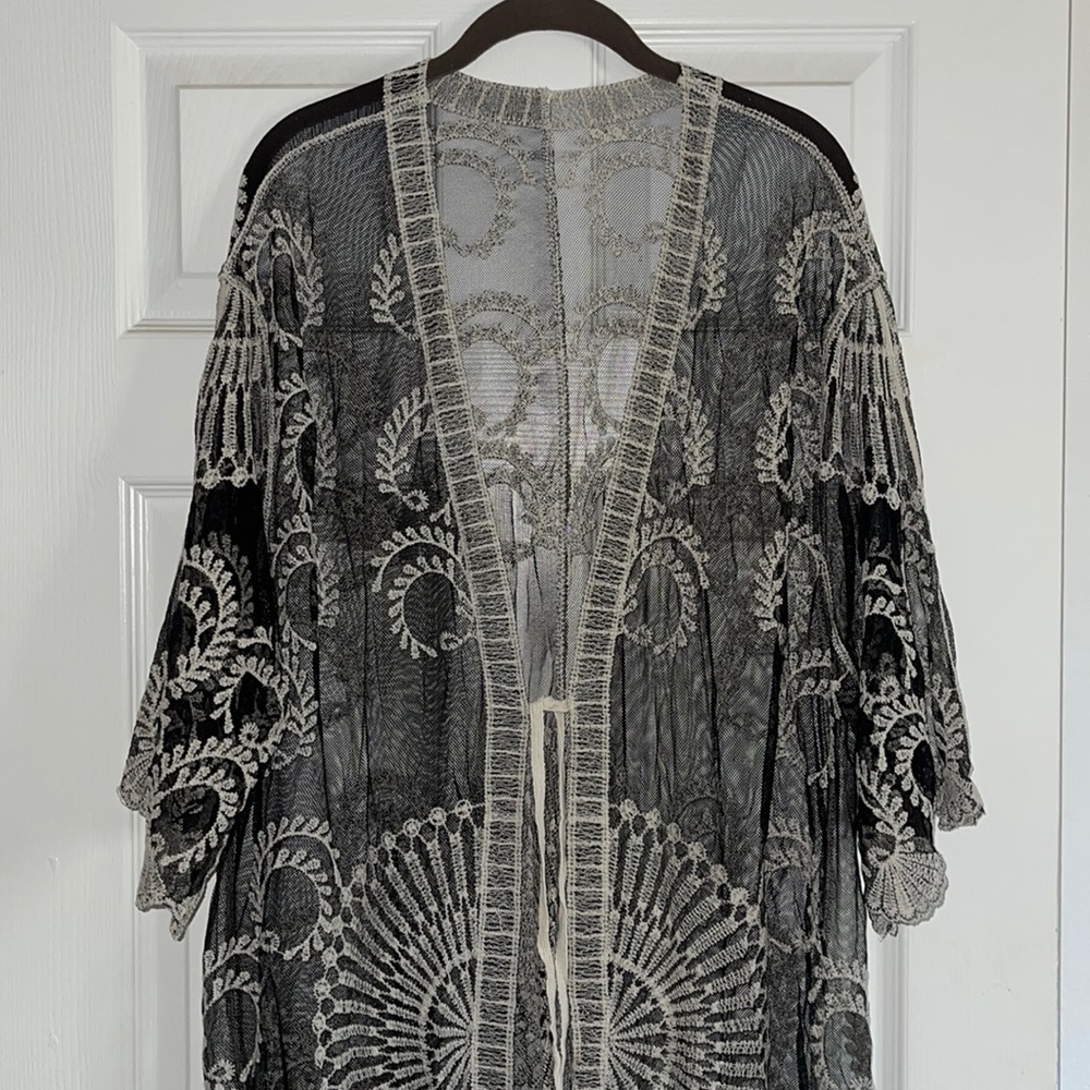 Light and Lacy Swimsuit Cover-up